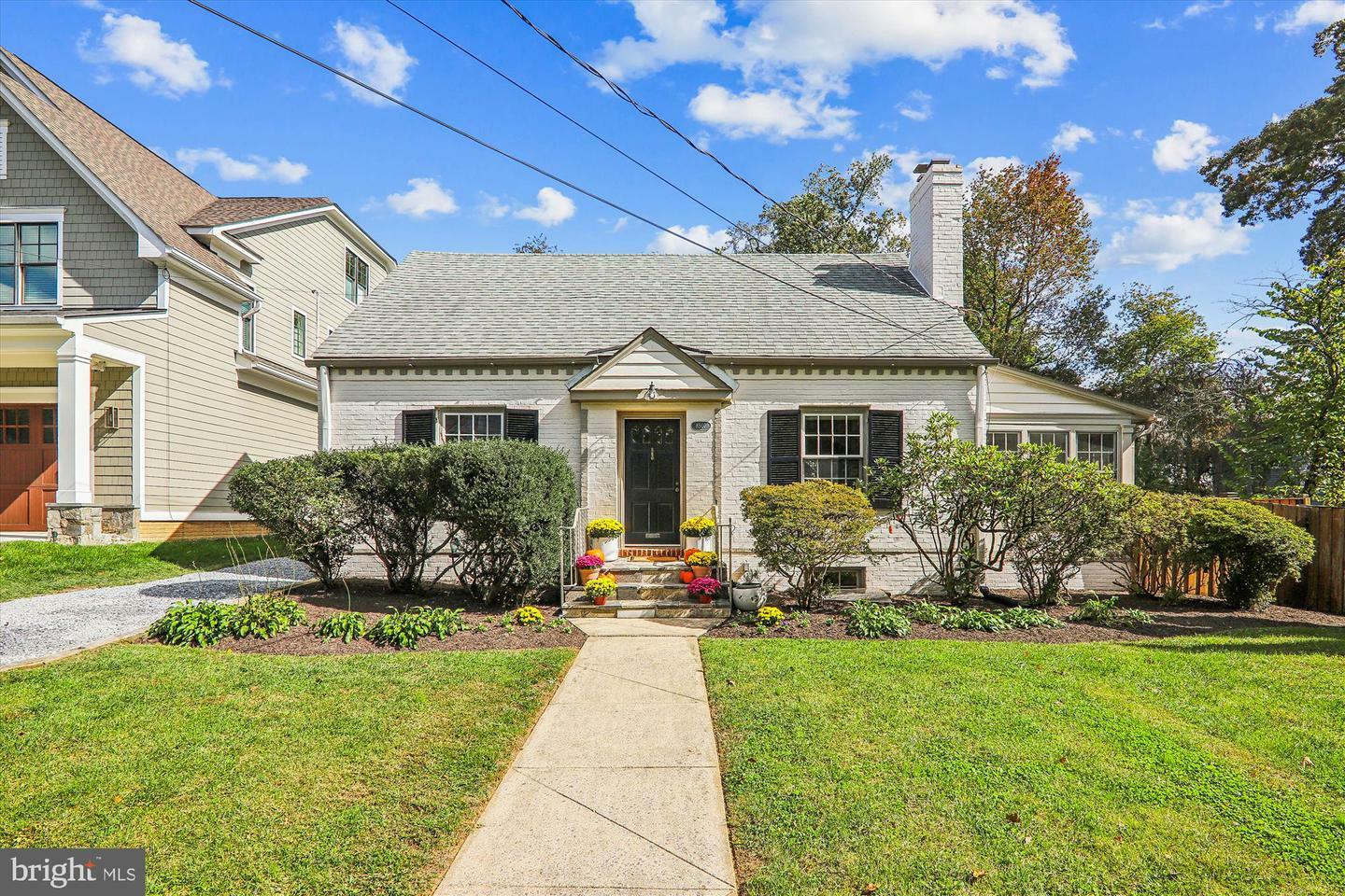 Property Photo:  8507 Garfield Street  MD 20817 