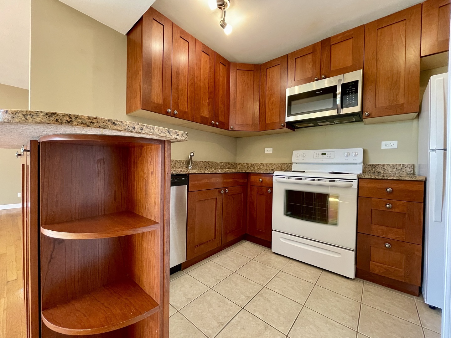 Property Photo:  10113 Old Orchard Court 303  IL 60076 