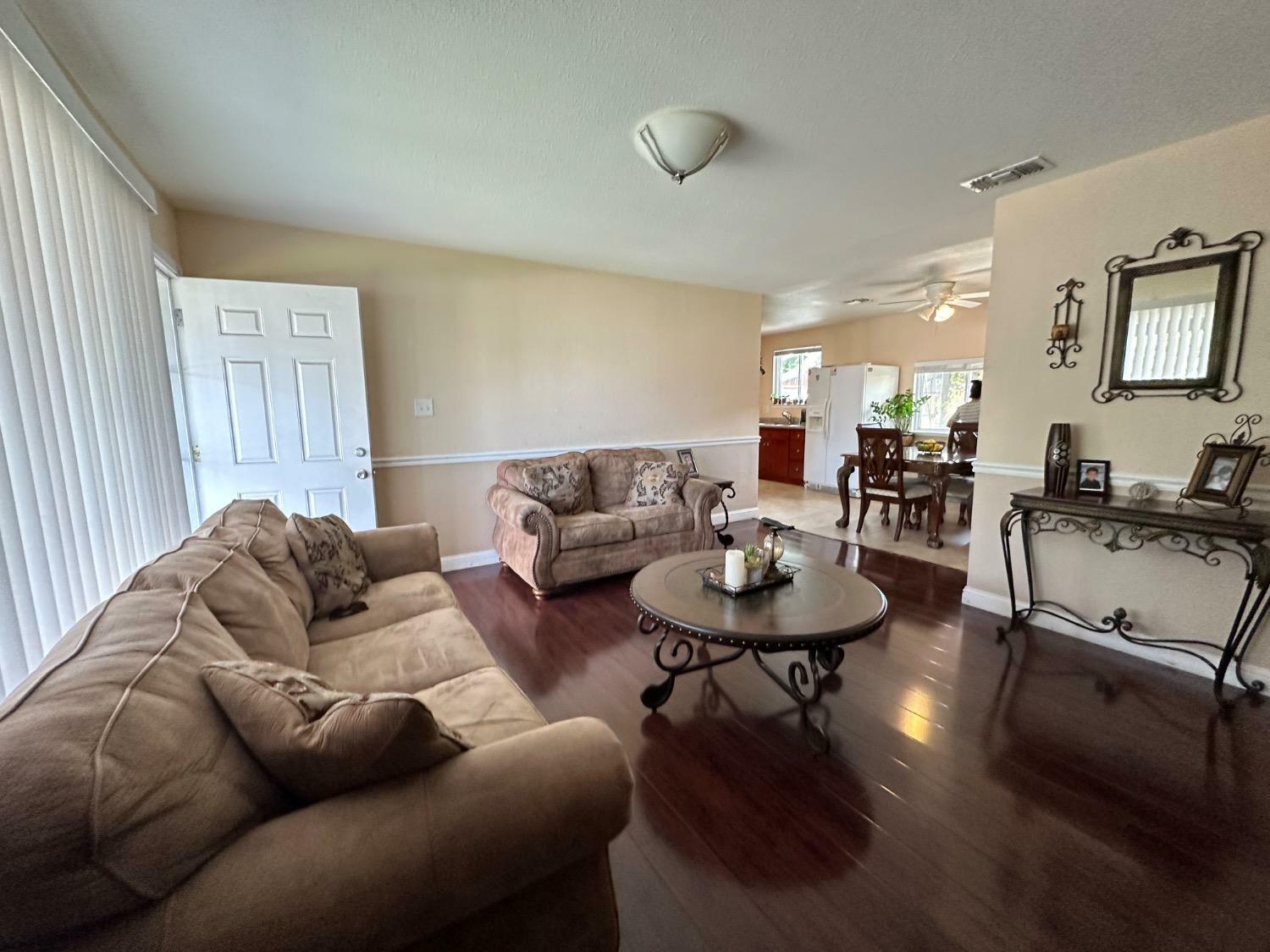 Property Photo:  5996 N. Haven Drive  CA 95660 