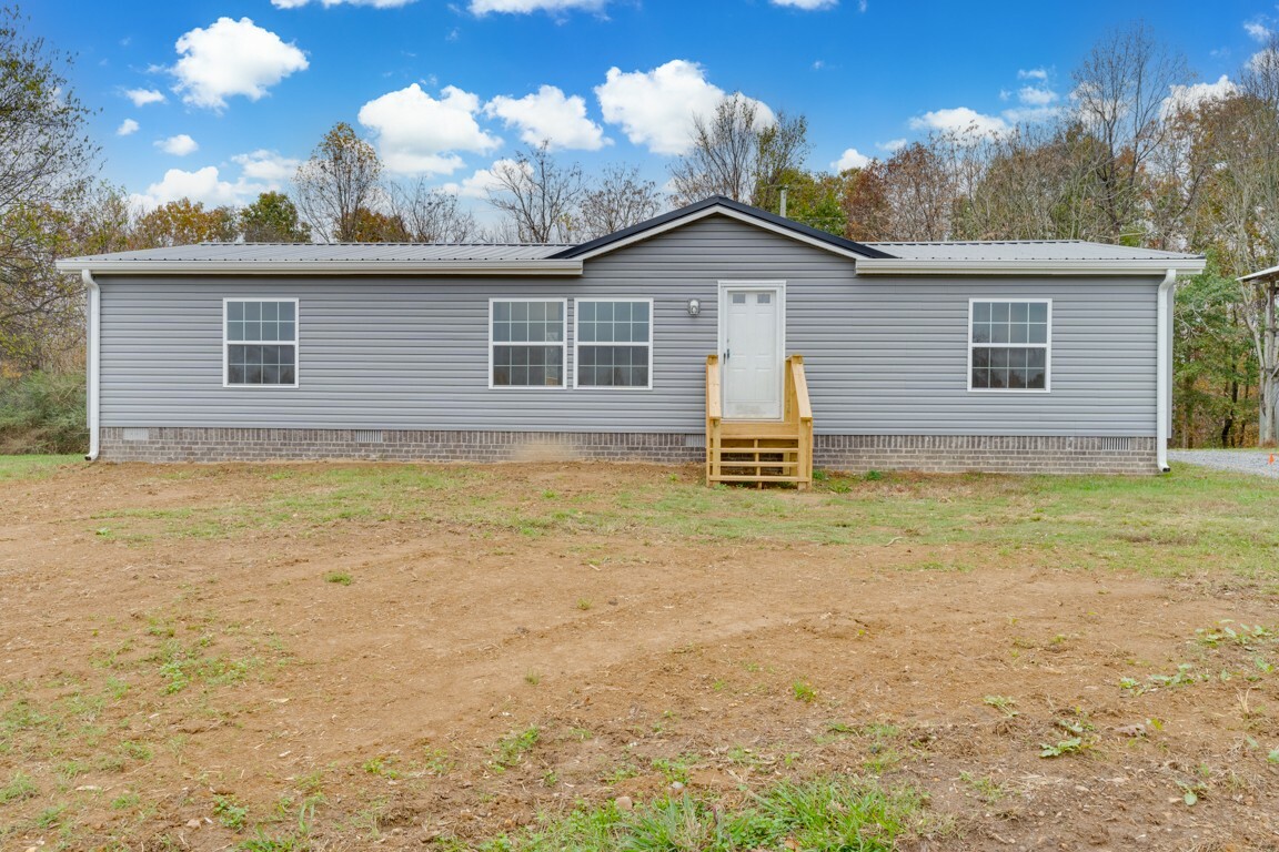 Property Photo:  270 Cave Hollow Rd  TN 37083 