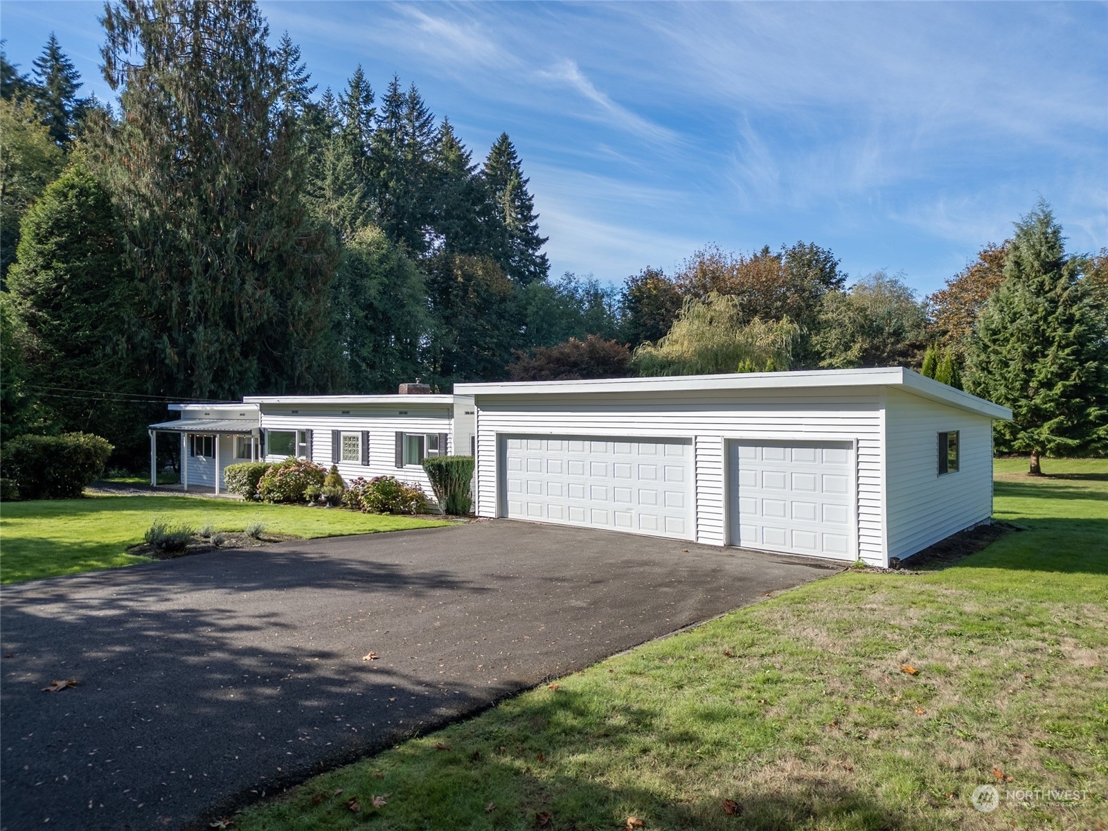 Property Photo:  4038 11th Avenue NW  WA 98502 