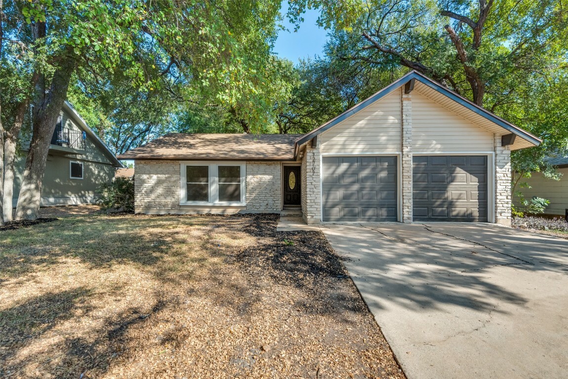 12707 Lamplight Village Avenue  Austin TX 78727 photo