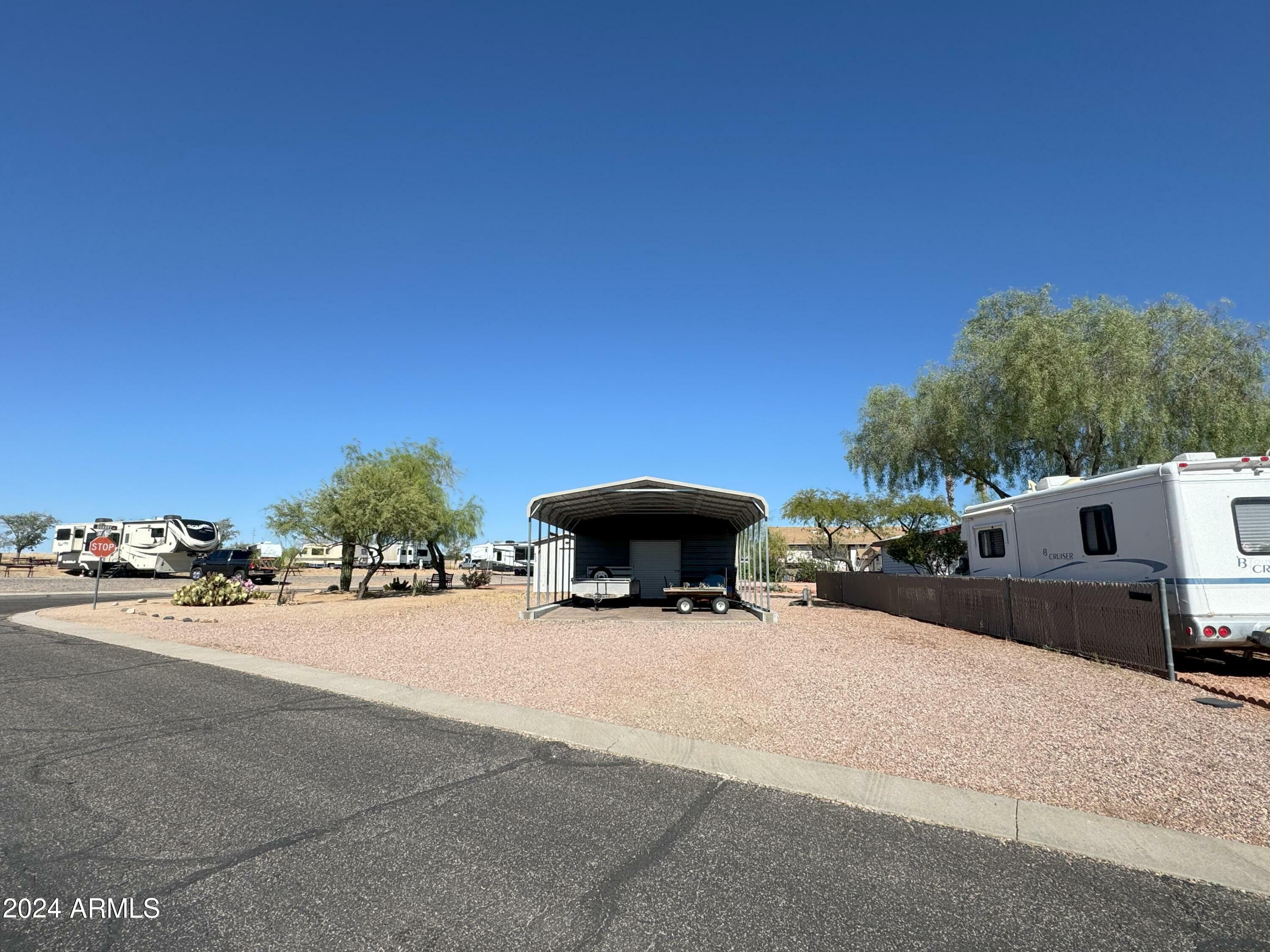 Property Photo:  21304 W Golden Nugget Drive 423  AZ 85332 