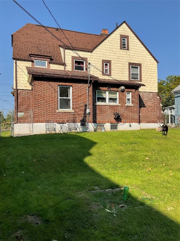 Property Photo:  1290 Vestal Avenue  NY 13903 