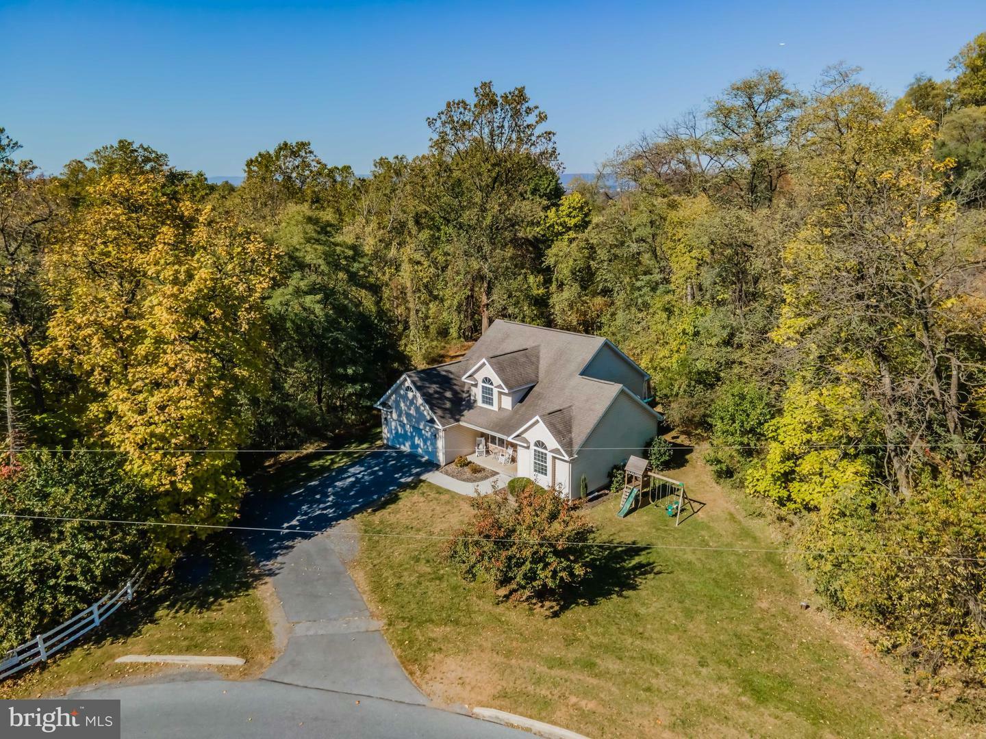 Property Photo:  313 Pleasantview Road  PA 17070 