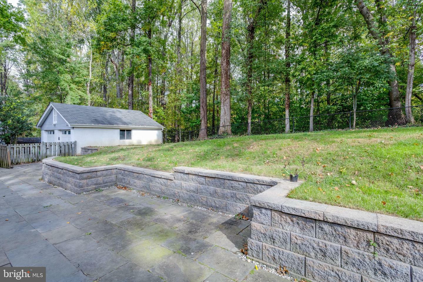 Property Photo:  3805 Hillcrest Lane  VA 22003 