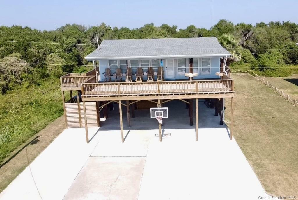 Property Photo: 133 Sarasota Avenue LA 70631