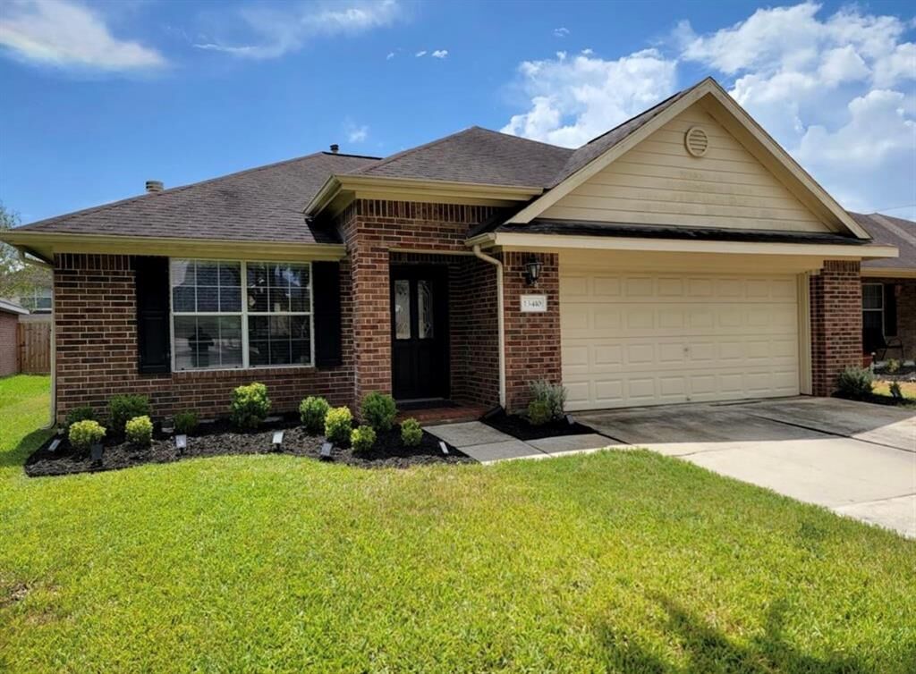 Property Photo:  13410 Baron Hill Lane  TX 77583 