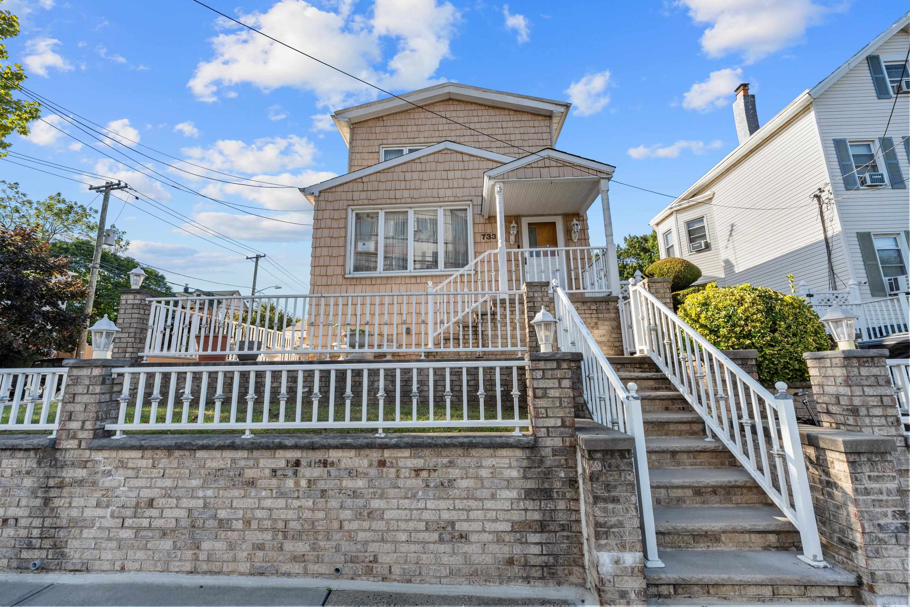 Property Photo:  733 Avenue E  NJ 07002 