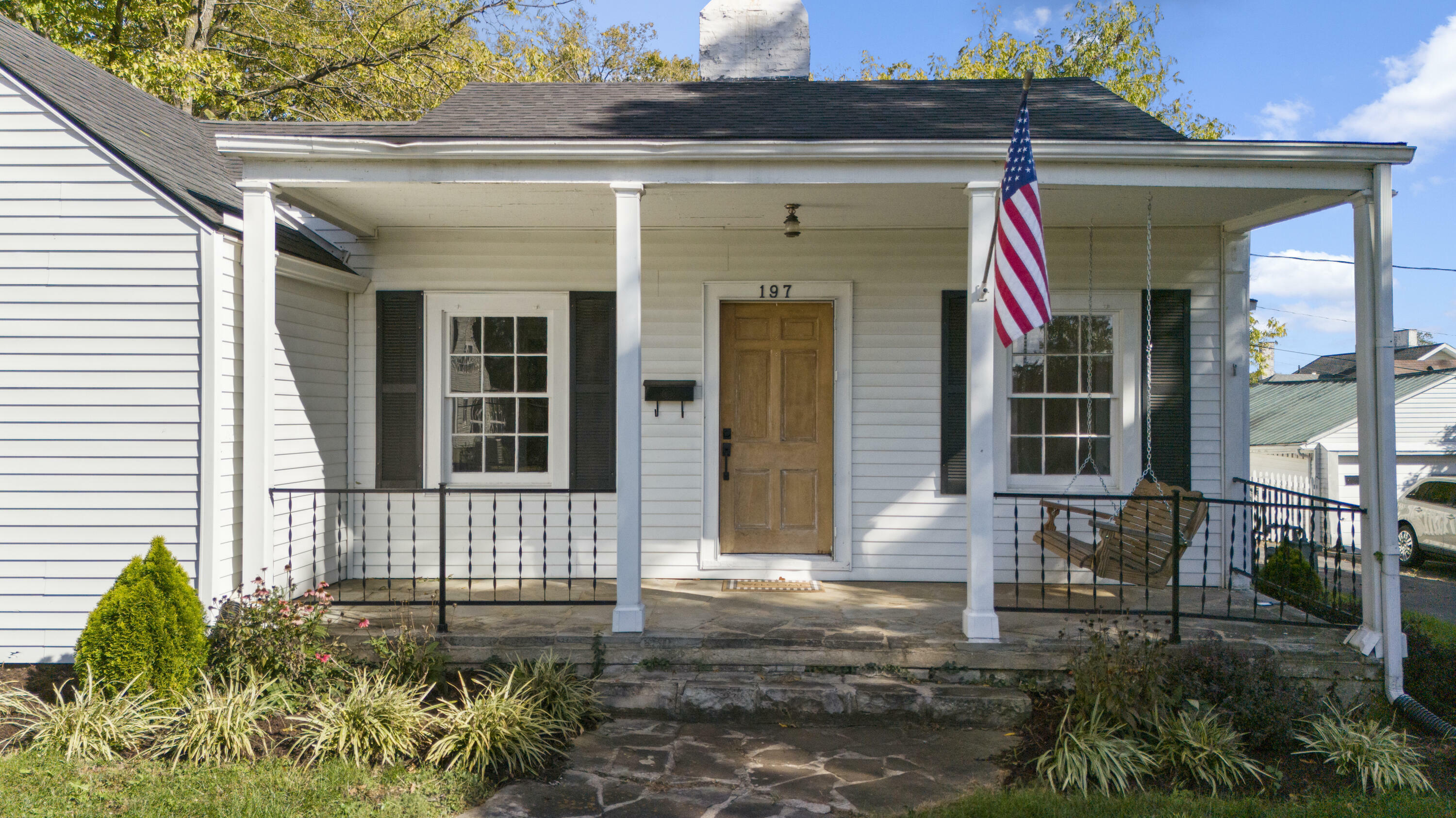 Property Photo:  197 Antwerp Avenue  KY 40353 