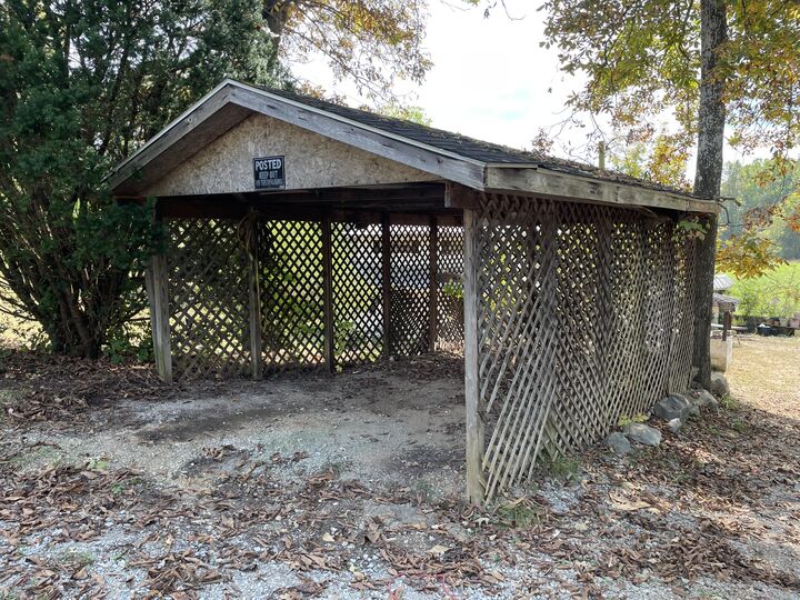 Property Photo: 190 Walker Drive KY 42519