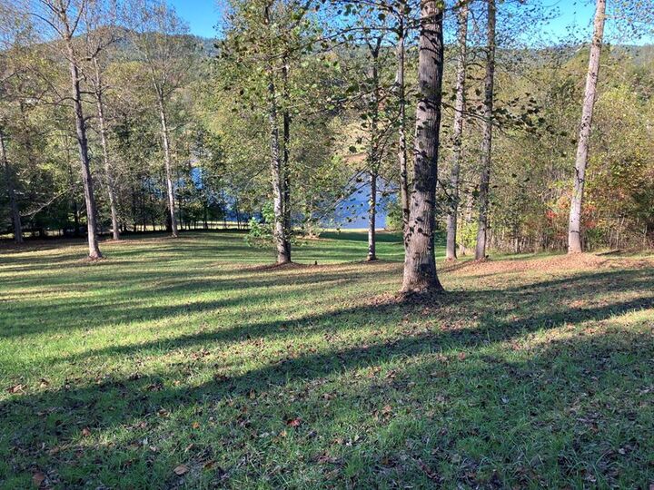 Property Photo: 121 White Oak Drive NC 28909
