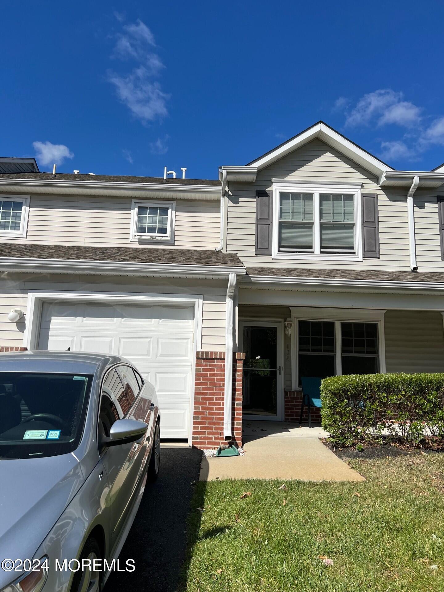 Property Photo: 104 Harvest Way NJ 08755