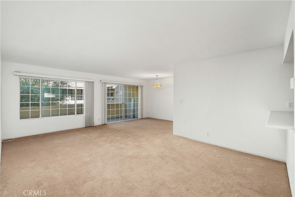 Property Photo:  4647 Willis Avenue 224  CA 91403 