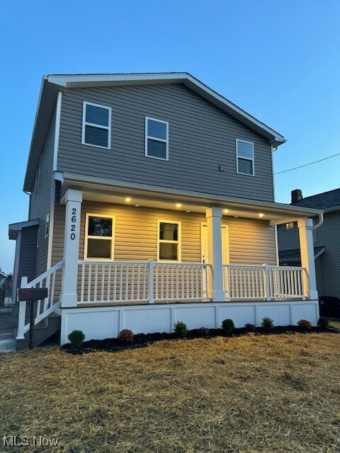 Property Photo: 2620 Ellet Avenue OH 44312