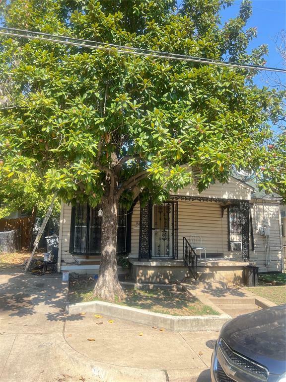 Property Photo:  1411 E 9th Street  TX 75203 