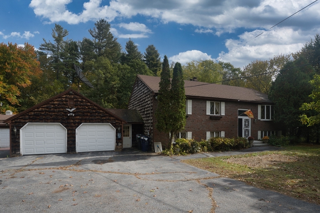 Property Photo:  1037 Mammoth Road  MA 01826 