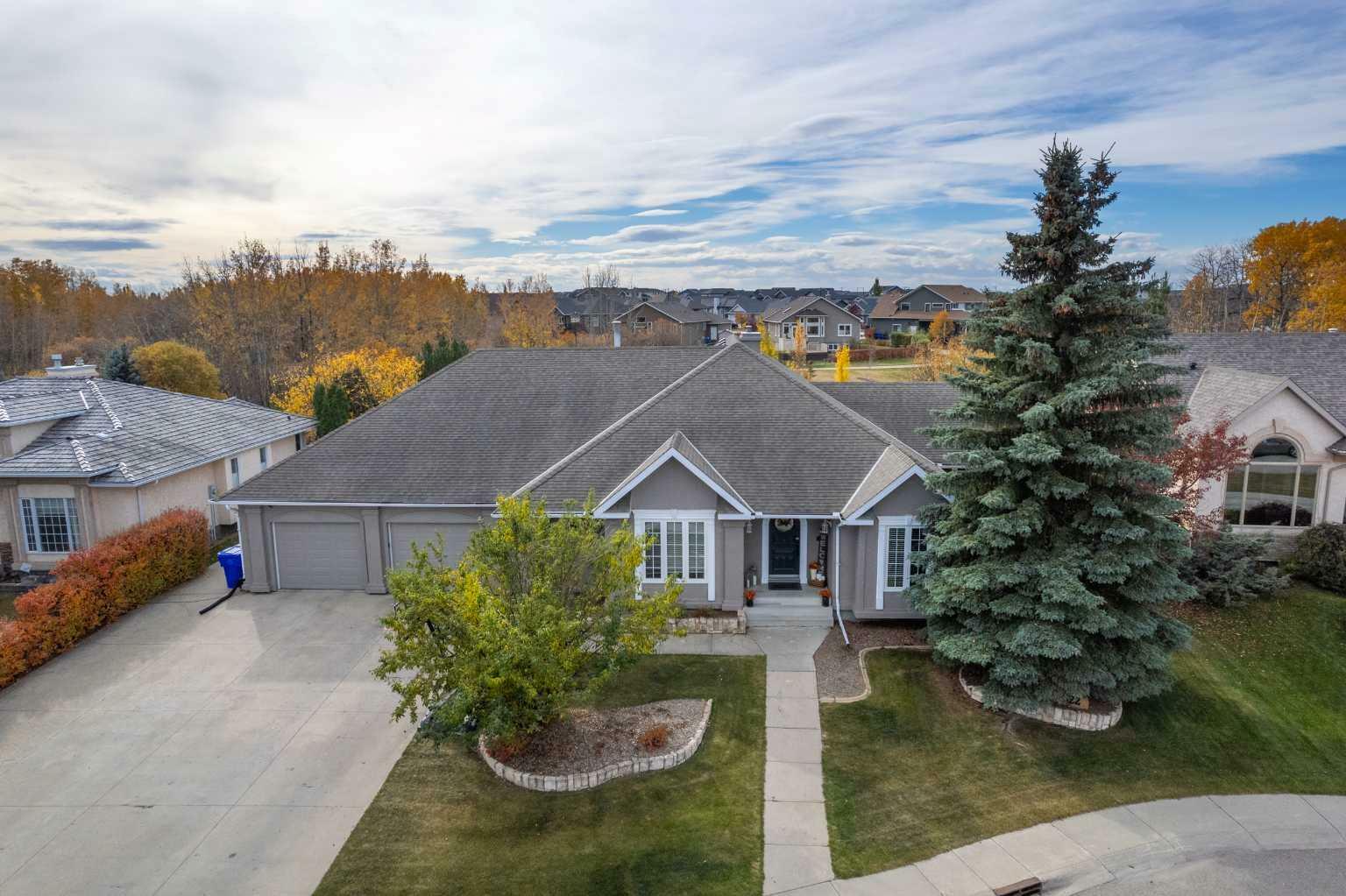 Photo de la propriété:  6322 Duncan Place  AB T4H 1K7 