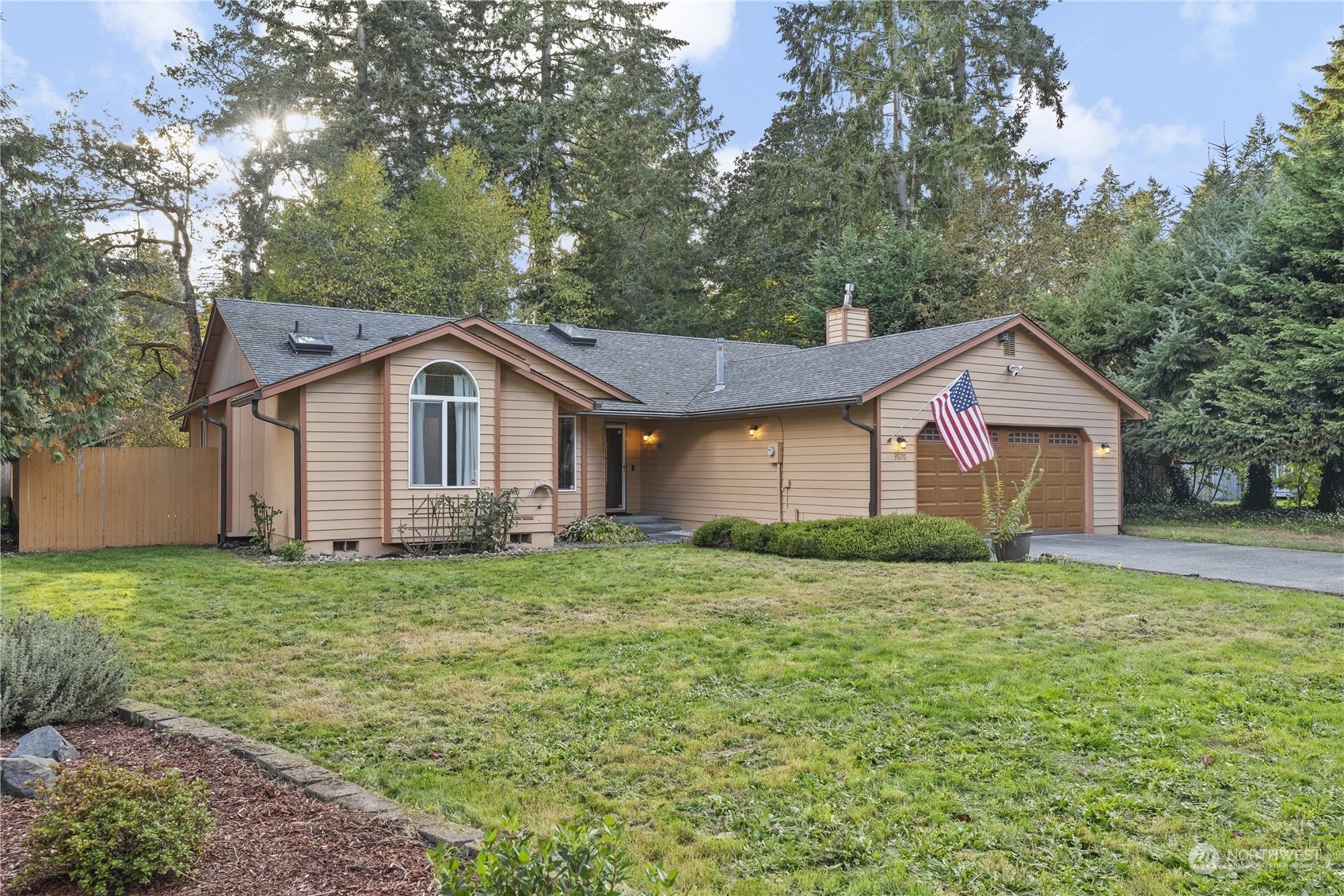 3920 Oxford Loop SE  Lacey WA 98503 photo