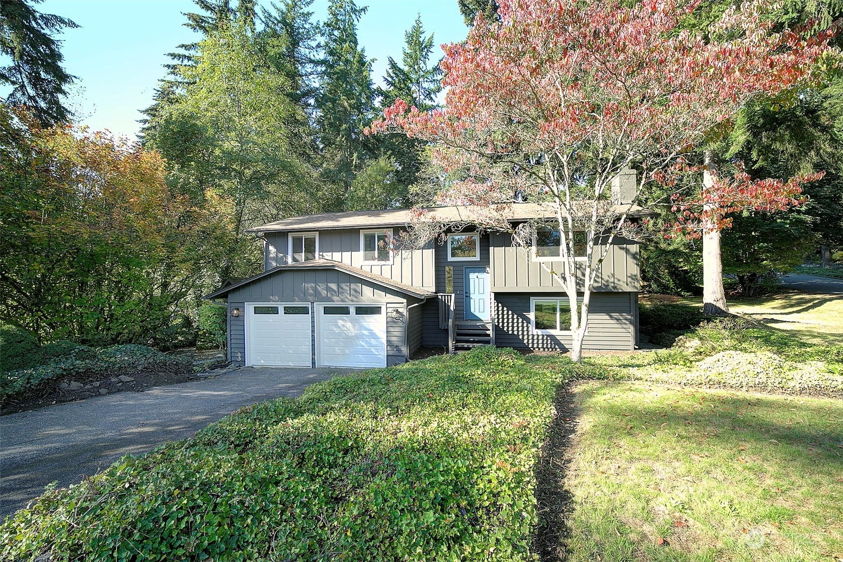 Property Photo: 24014 57th Avenue SE WA 98072