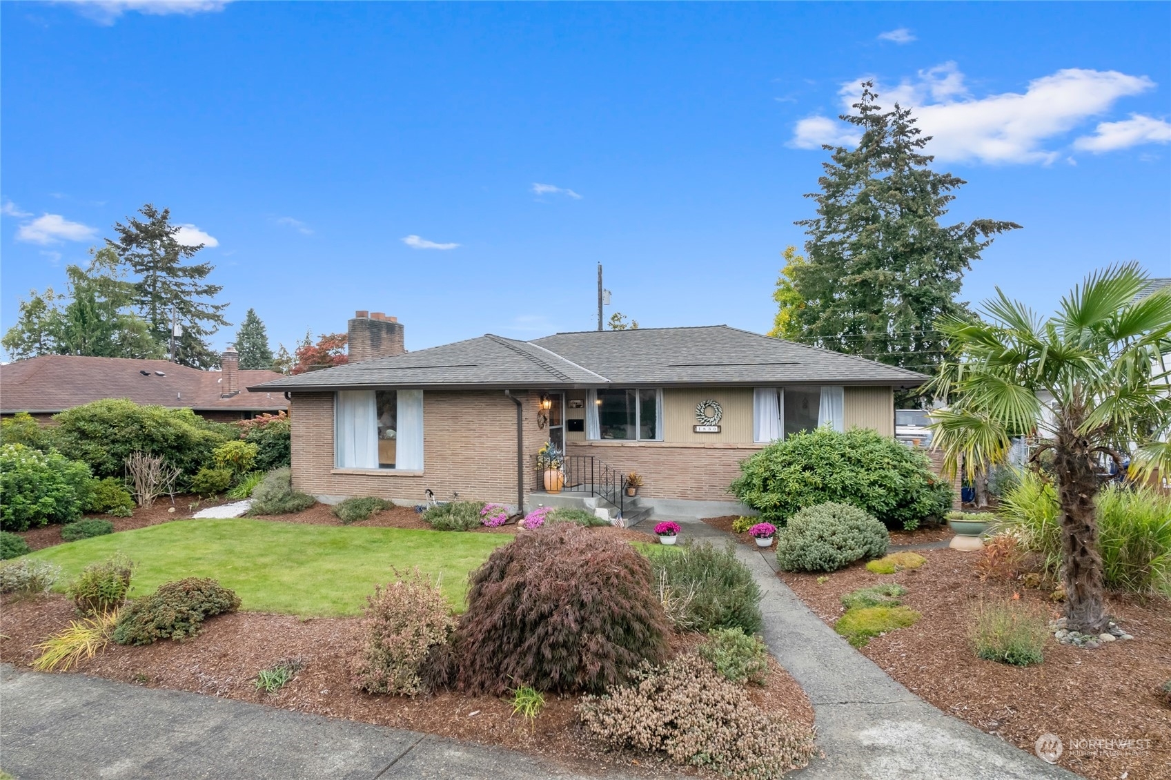 Property Photo:  1830 N Shirley Street  WA 98406 