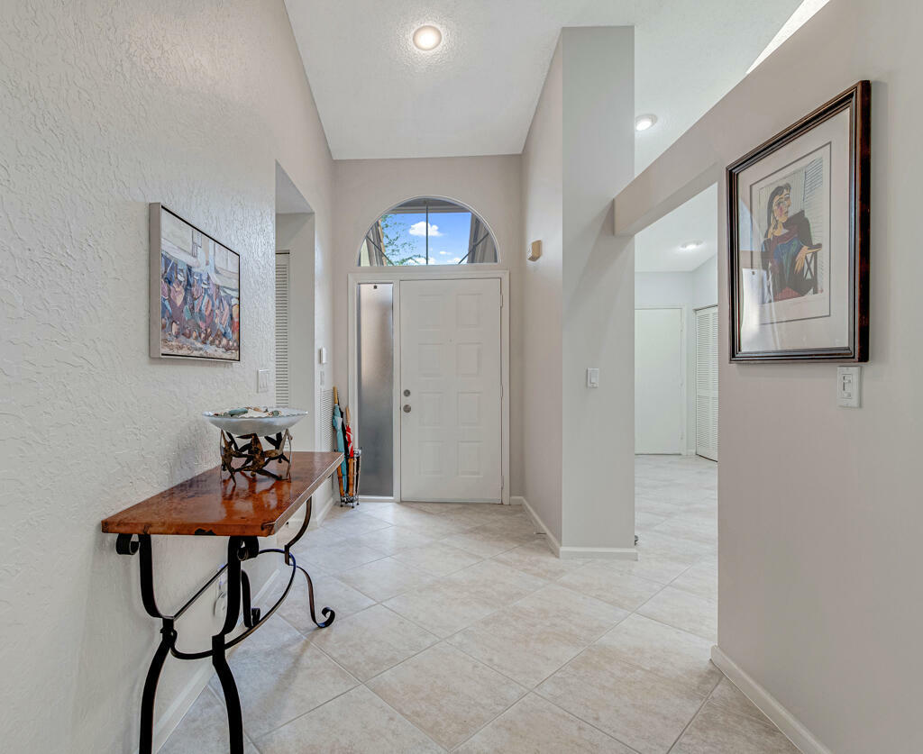 Property Photo:  7831 Majestic Palm Drive  FL 33437 