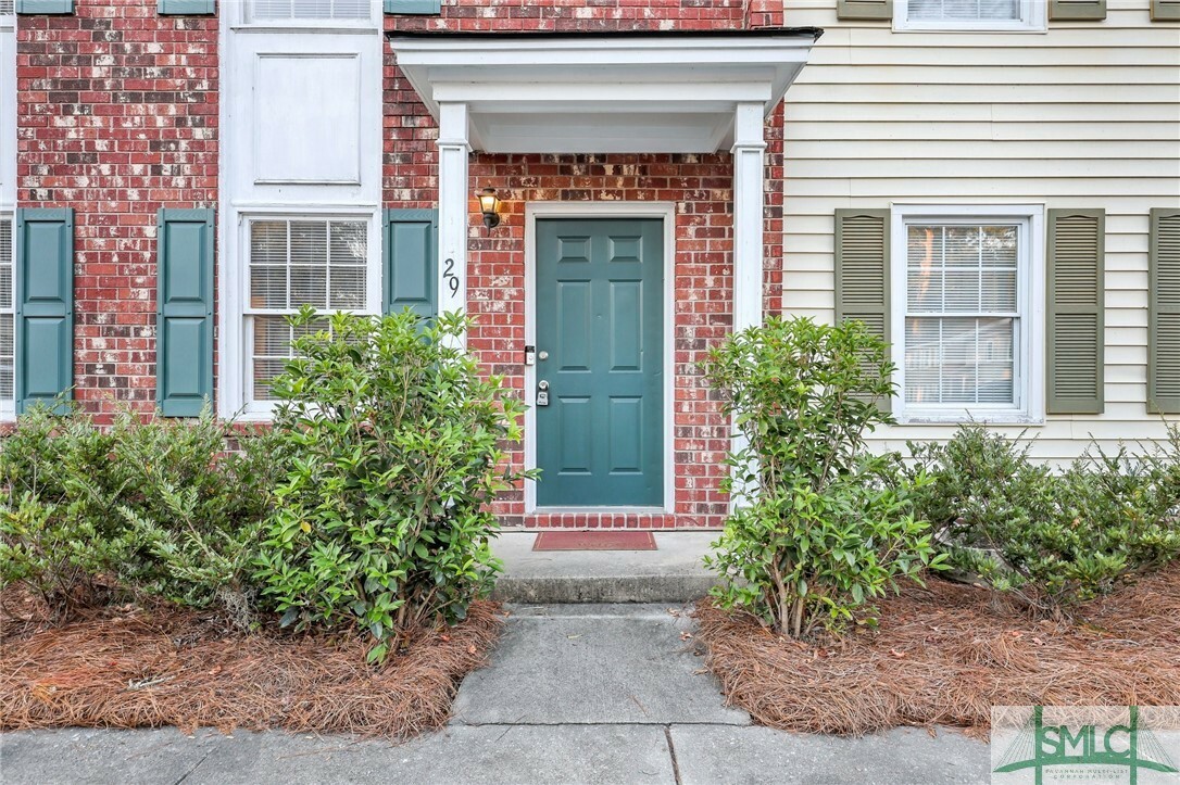 Property Photo:  29 King Henry Court  GA 31419 