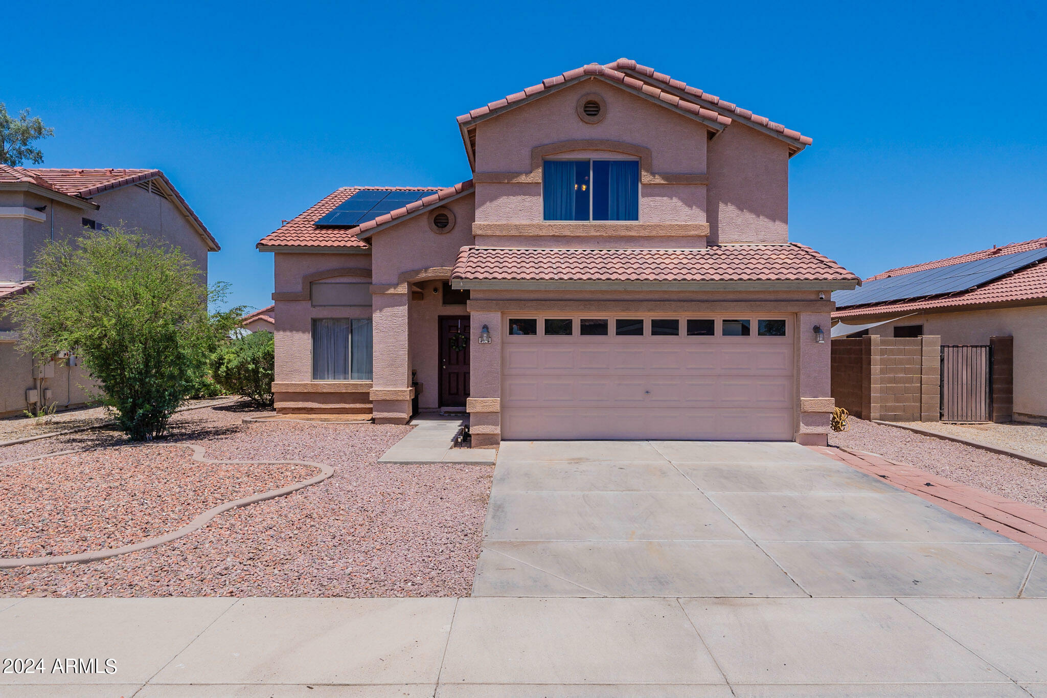 Property Photo:  1472 E 10th Place  AZ 85122 