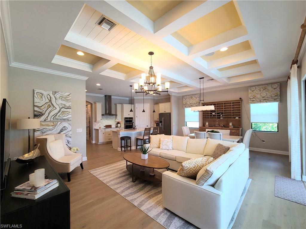Property Photo: 11624 Onyx Cir FL 33913