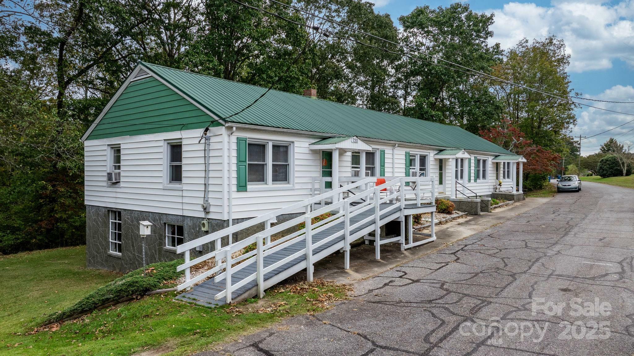 Property Photo:  720 A-C Harris Avenue NW  NC 28690 
