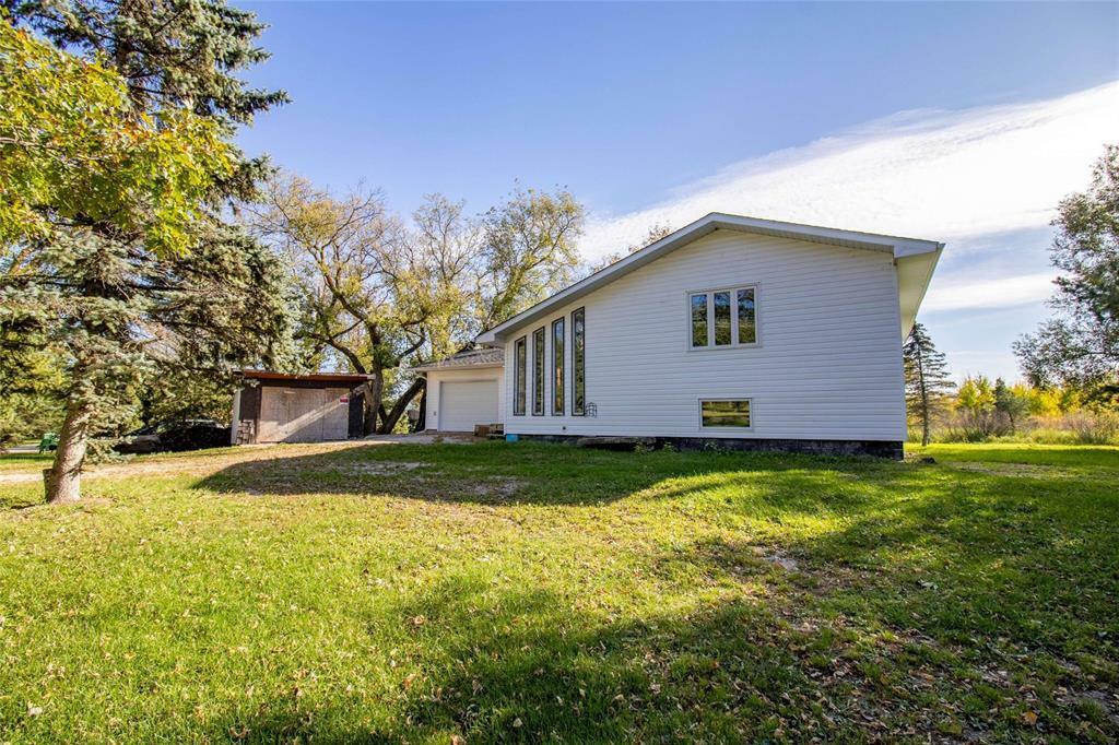 Property Photo:  45080 Kropp Road  MB R0A 1S0 