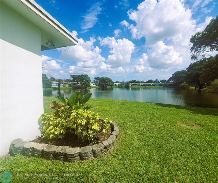 Property Photo:  4802 NW 27th Ter  FL 33309 