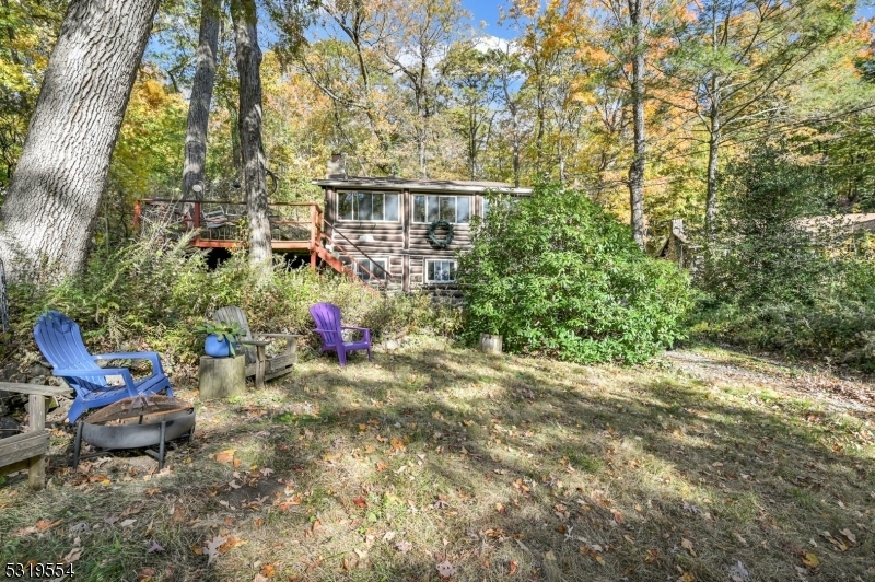 Property Photo:  41 E Park Dr  NJ 07480 