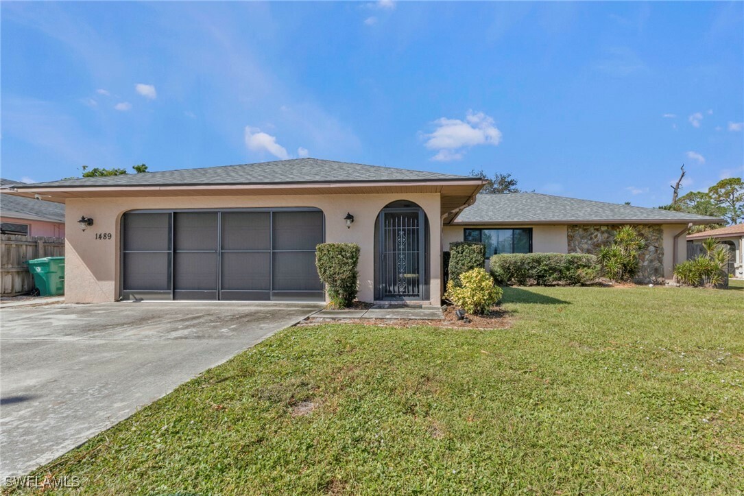 Property Photo:  1489 Kensington Street  FL 33952 