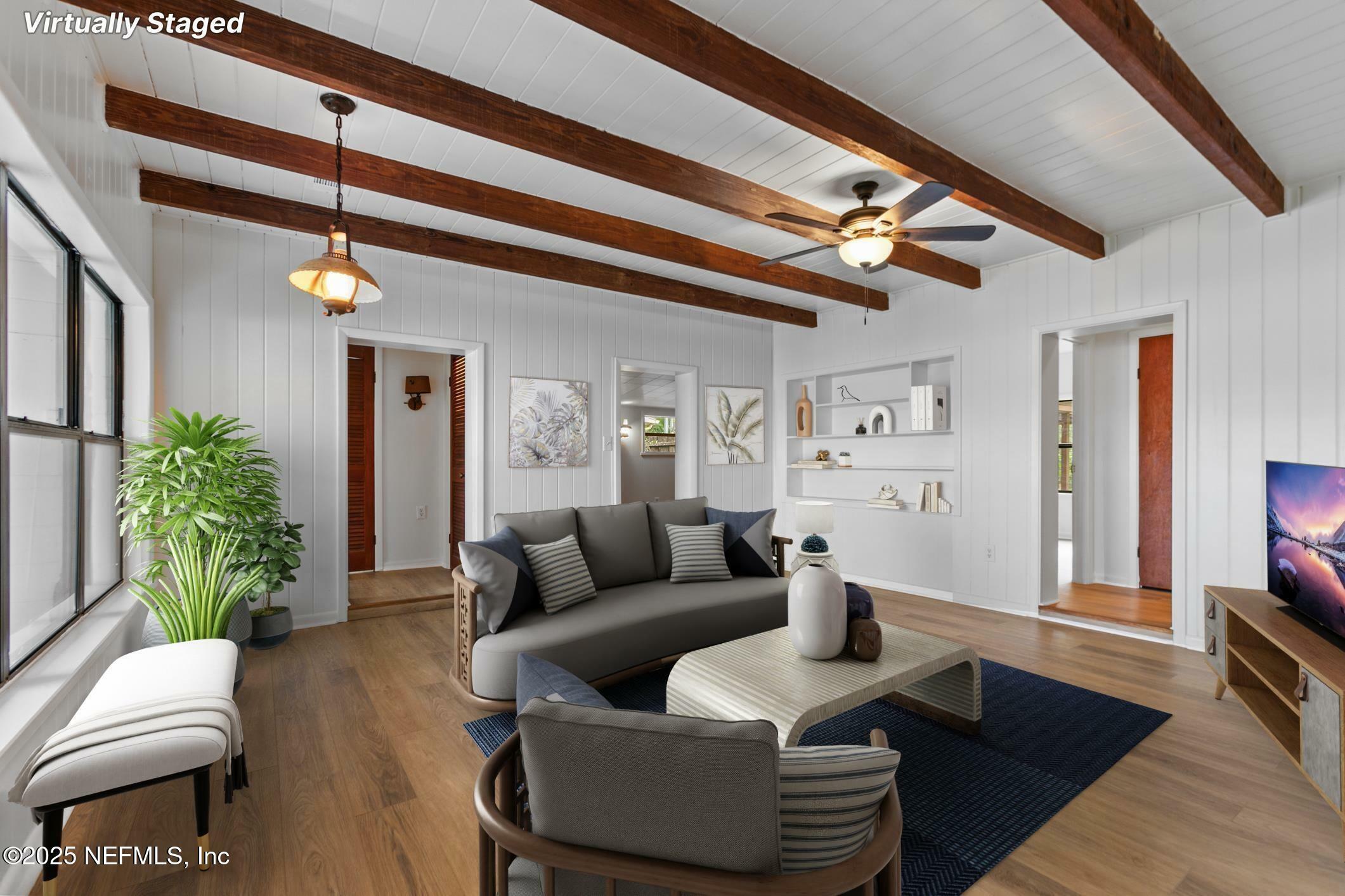 Property Photo: 13585 County Road 13 N FL 32092
