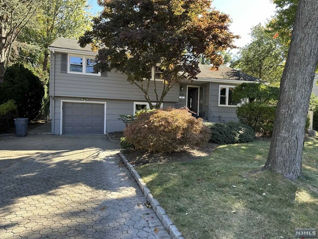 Property Photo:  721 Mabie Street  NJ 07646 