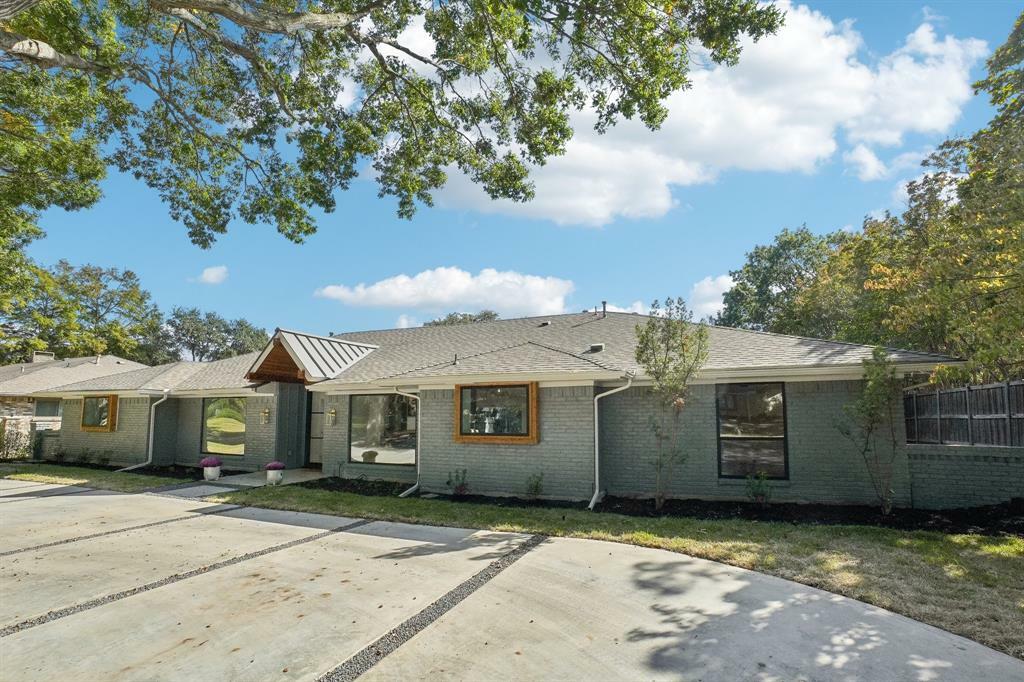 Property Photo:  6712 Regalbluff Drive  TX 75248 