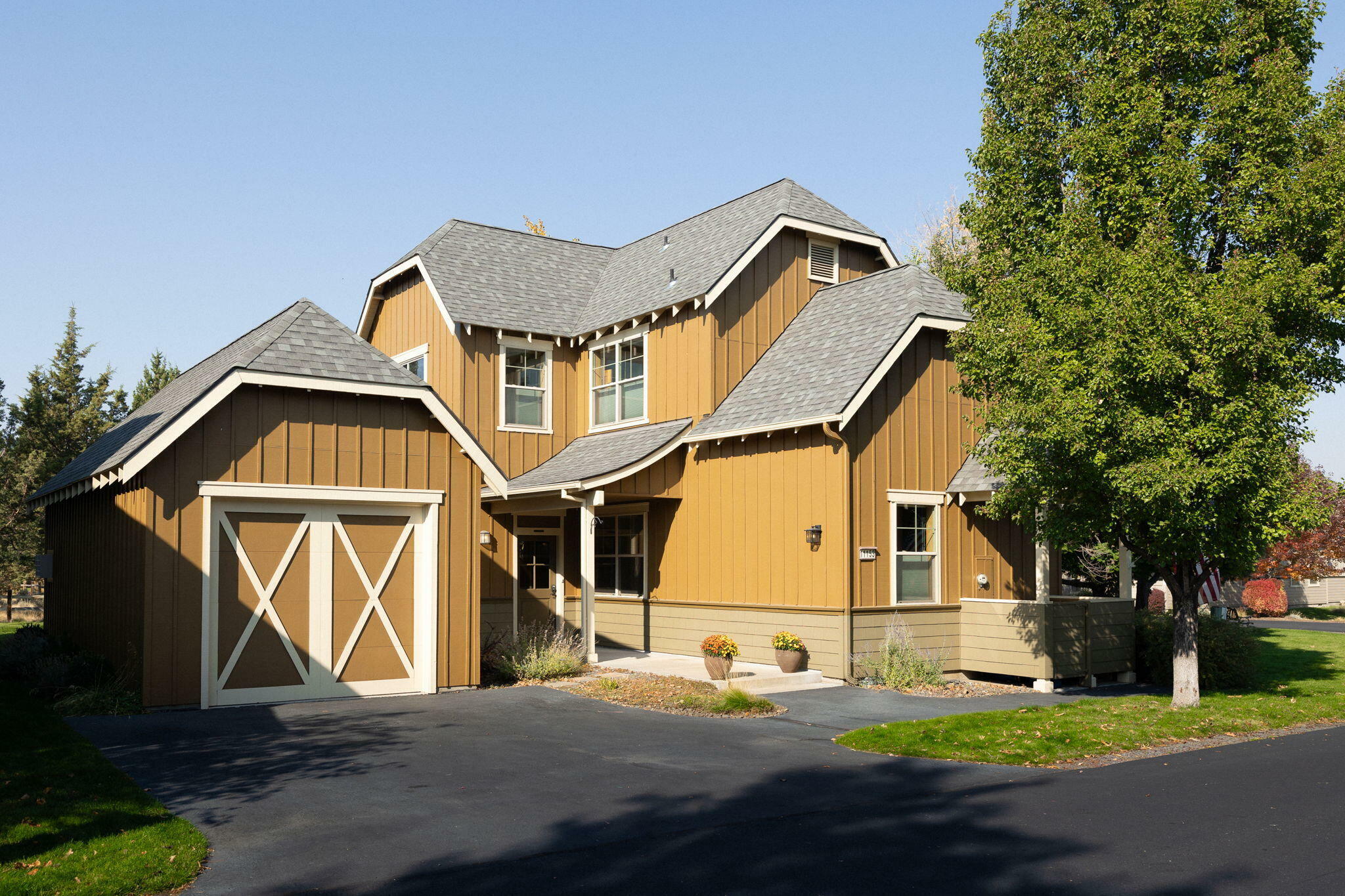 Property Photo: 11153 Desert Sky Loop OR 97756