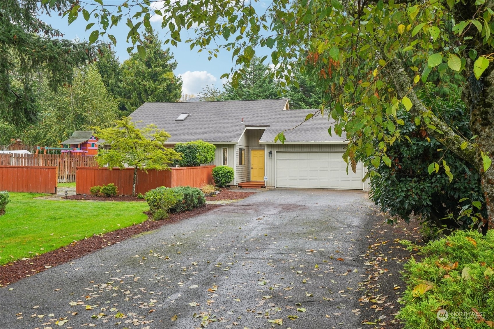 Property Photo:  4201 NE 45th Avenue  WA 98661 