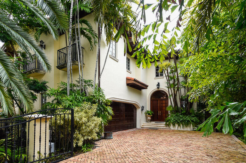 446 Brazilian Avenue  Palm Beach FL 33480 photo