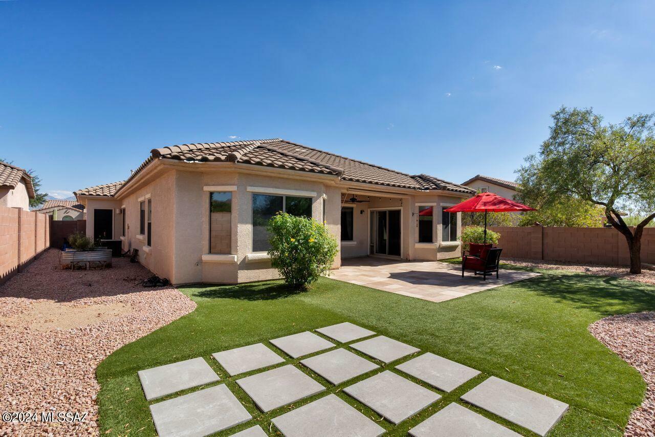 Property Photo:  12071 N Quail Feather Blvd Boulevard  AZ 85658 