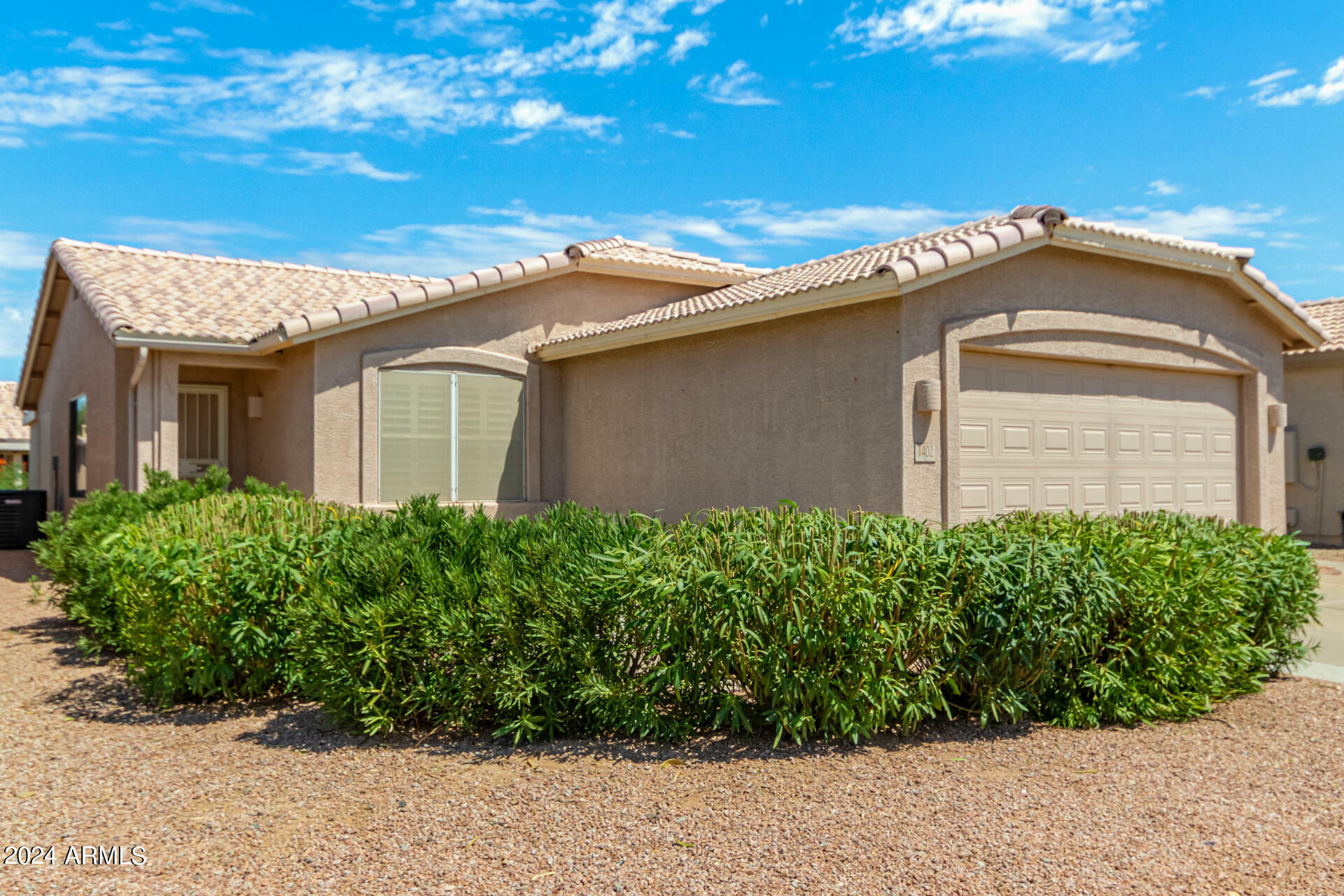 Property Photo:  1402 E Waterview Place  AZ 85249 