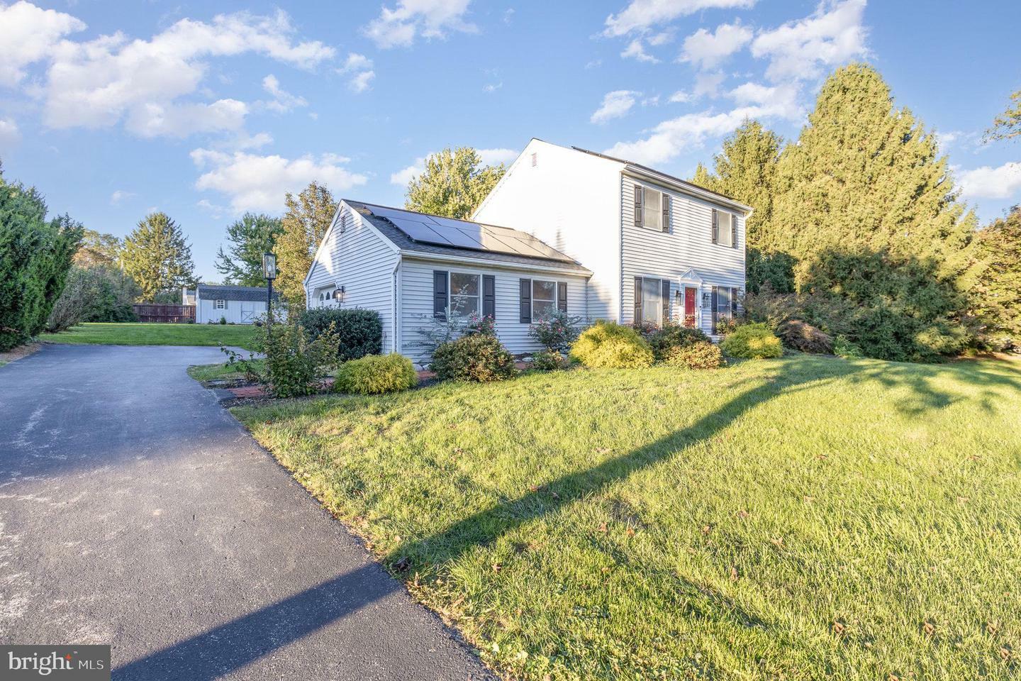 Property Photo:  1309 Bunny View Drive  PA 17543 