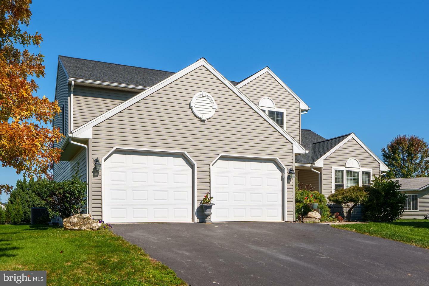 Property Photo:  95 Fuhrman Road  PA 17547 