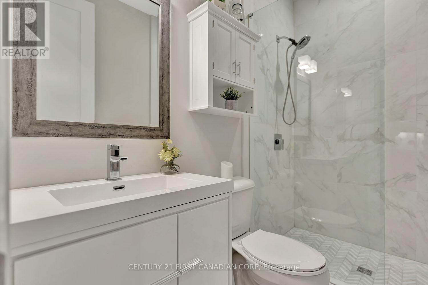 Property Photo:  85 Morrell Street 211B  ON N3T 4J6 