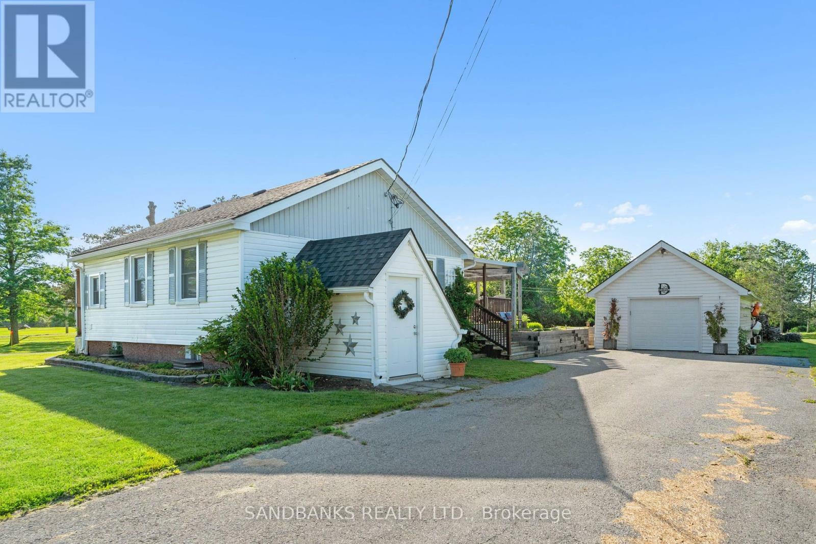 Property Photo:  447 Massassauga Road  ON K8N 4Z7 