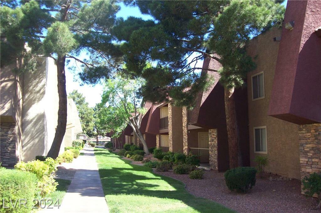 Property Photo:  4310 Sandy River Drive 45  NV 89103 