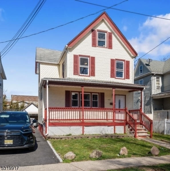 Property Photo:  613 E 6th St  NJ 07060 