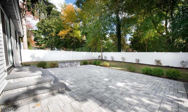 Property Photo:  384 Mountain Ave  NJ 07062 