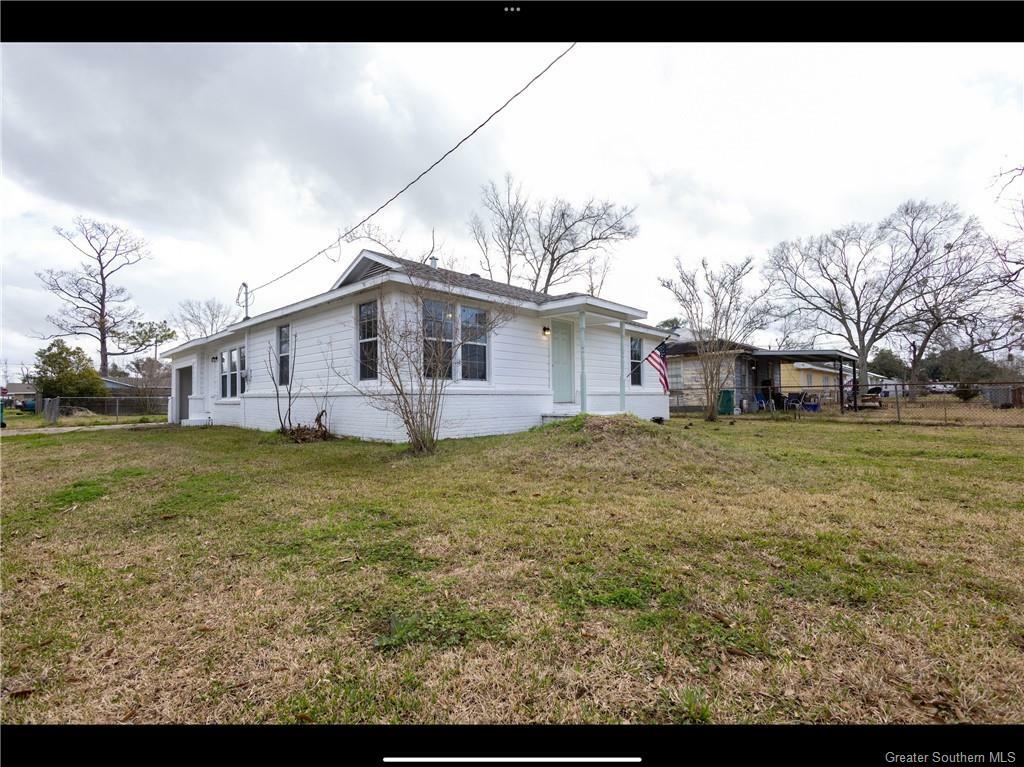 592 Cass Street  Sulphur LA 70663 photo